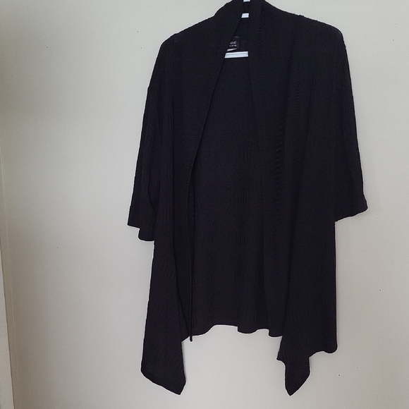 Women's Black Sweater - Picture 1 of 7